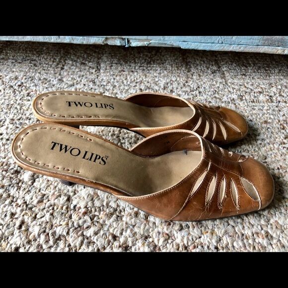 Cute step ins by Two Lips in size 7m - Picture 2 of 4